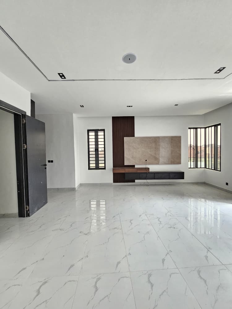 luxury-4-bedroom-maisonette-for-sale-lekki-phase-1-lagos (12)
