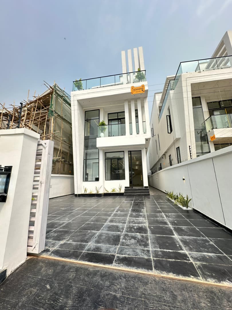 luxury-4-bedroom-maisonette-for-sale-lekki-phase-1-lagos (2)