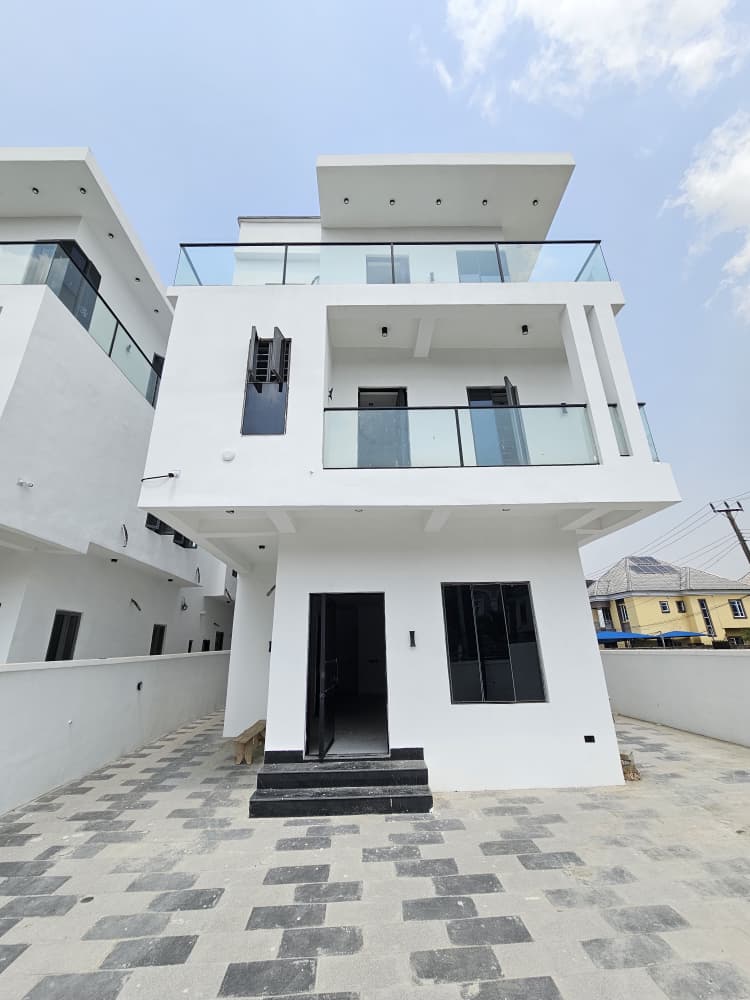 luxury-4-bedroom-maisonette-for-sale-lekki-phase-1-lagos (2)