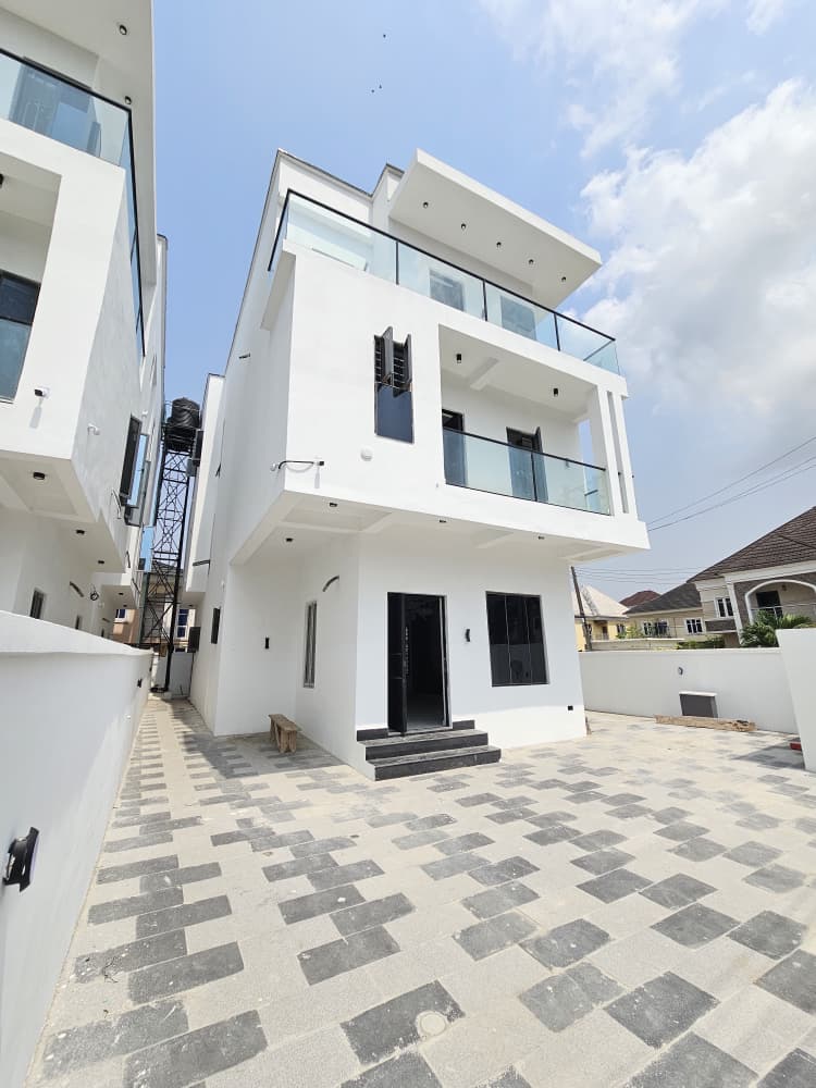 luxury-4-bedroom-maisonette-for-sale-lekki-phase-1-lagos (3)