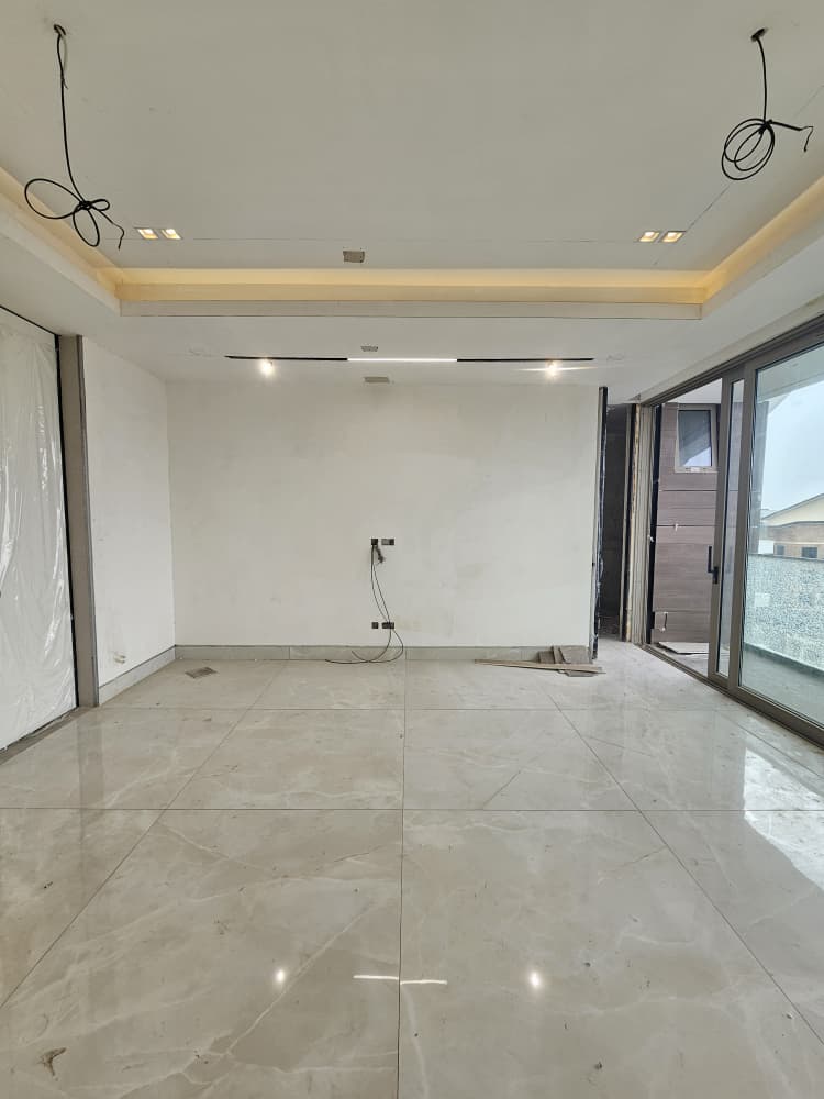 luxury-4-bedroom-maisonette-for-sale-lekki-phase-1-lagos (3)