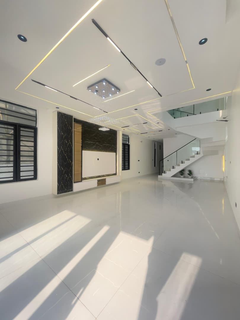 luxury-4-bedroom-maisonette-for-sale-lekki-phase-1-lagos (7)