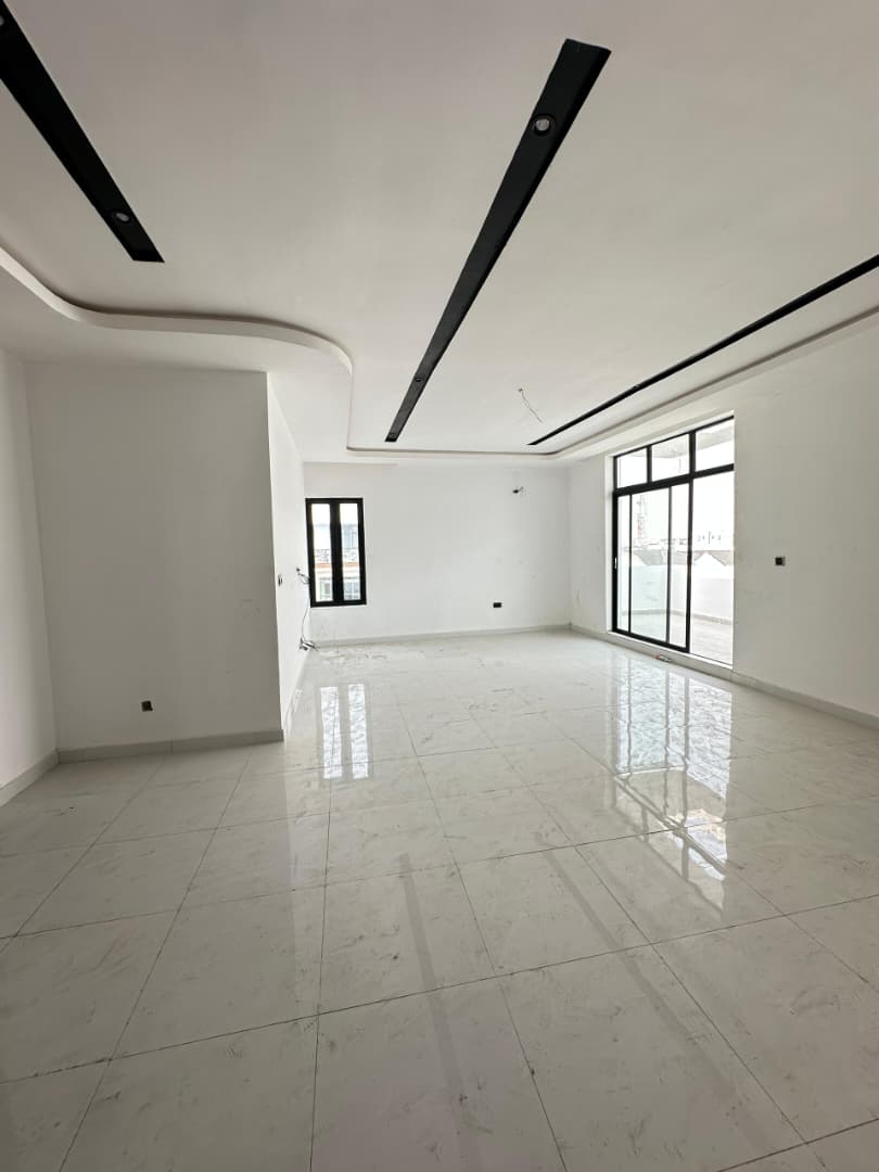 luxury-4-bedroom-maisonette-for-sale-lekki-phase-1-lagos (9)