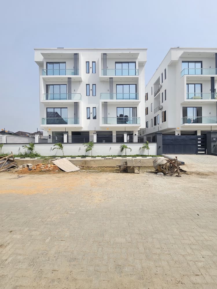 Luxury Spacious 2&3 Bedroom Apartment