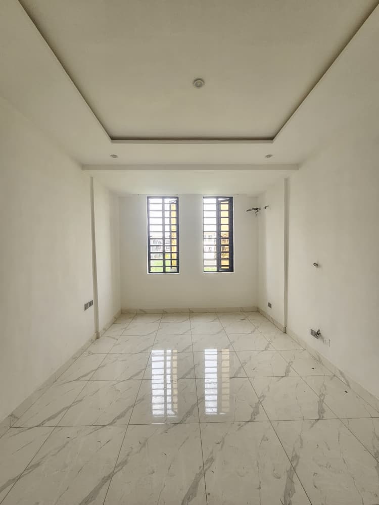 luxury-4-bedroom-semi-detached-duplex-with-swimming-pool-orchid-lekki (6)