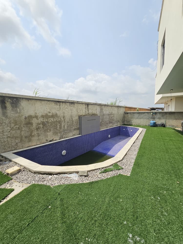 luxury-5-bedroom-detached-duplex-swimming-pool-lekki-phase-1 (20)