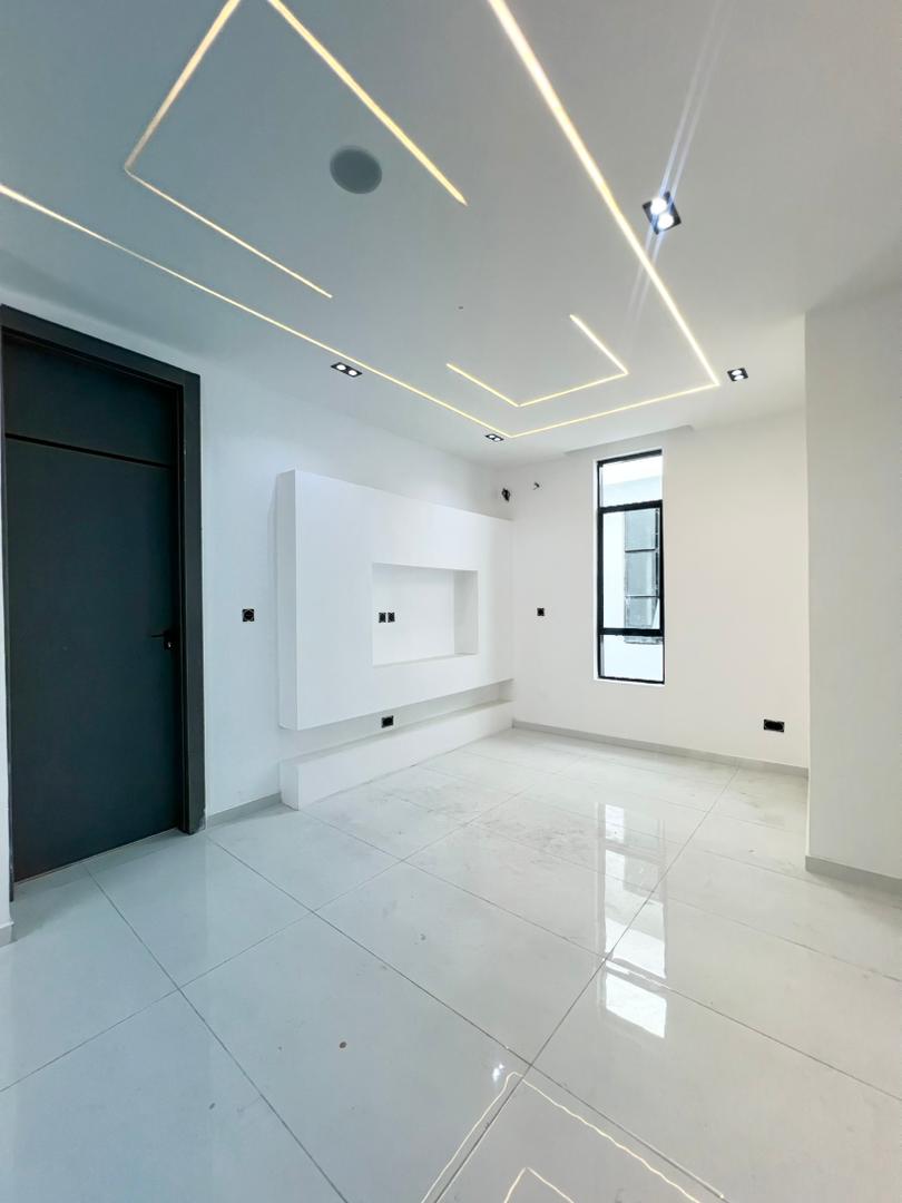 luxury-5-bedroom-fully-detached-duplex-sale-lekki (13)