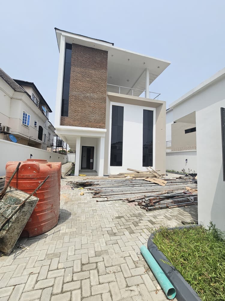 luxury-6-bedroom-detached-mansion-pool-cinema-lekki-phase-1-sale (1)
