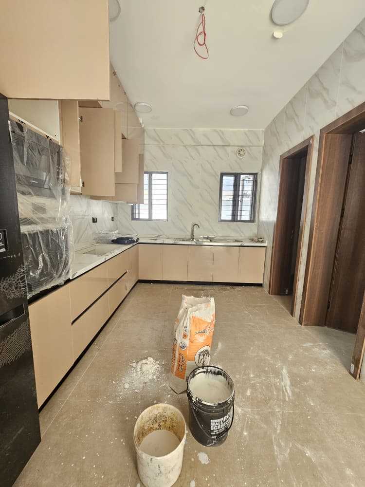 luxury-6-bedroom-detached-mansion-pool-cinema-lekki-phase-1-sale (4)