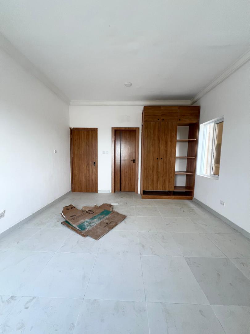 luxury-waterview-apartments-for-sale-lekki-lagos (19)