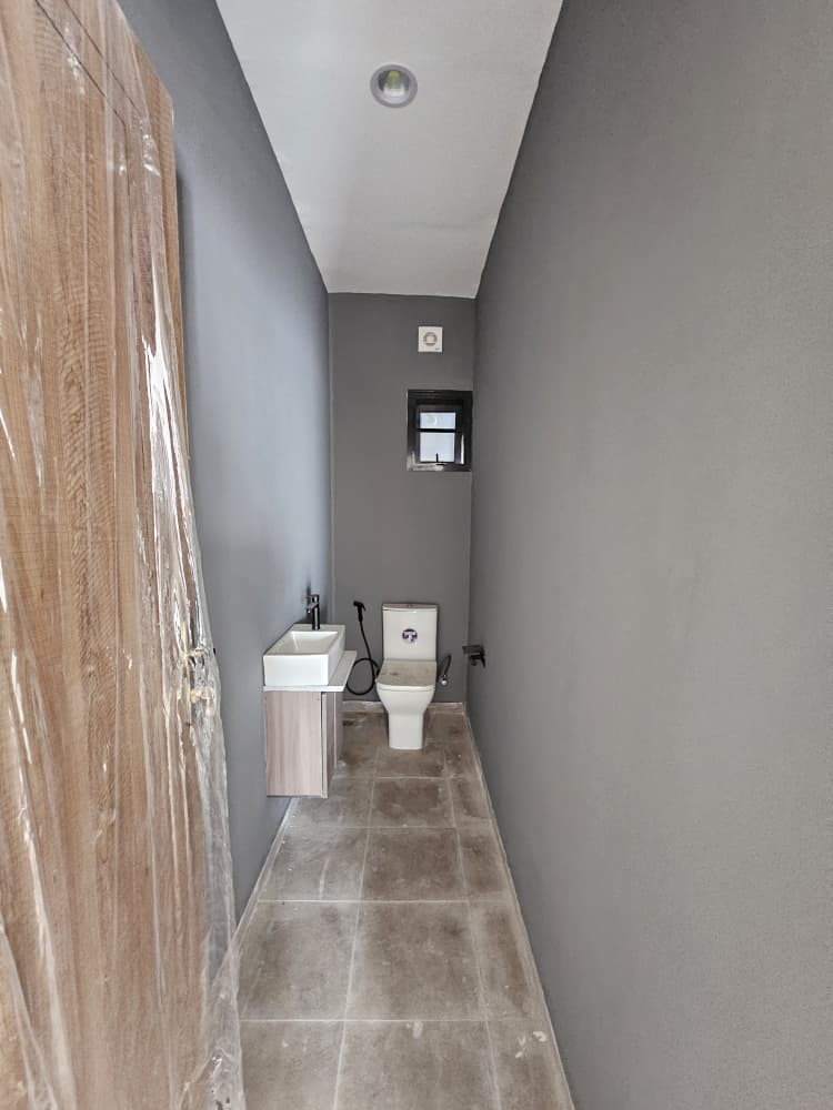 newly-built-2-bedroom-apartment-bq-jakande-lekki-lagos (12)