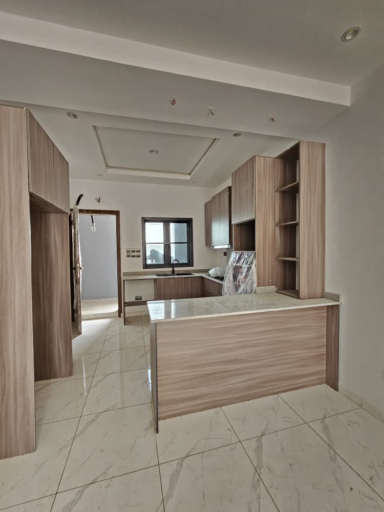 newly-built-2-bedroom-apartment-bq-jakande-lekki-lagos (6)