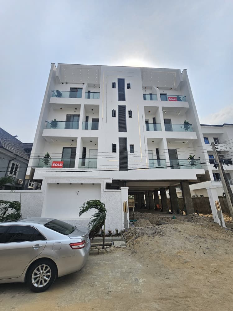newly-built-2-bedroom-apartment-for-sale-jakande-lekki-lagos (2)