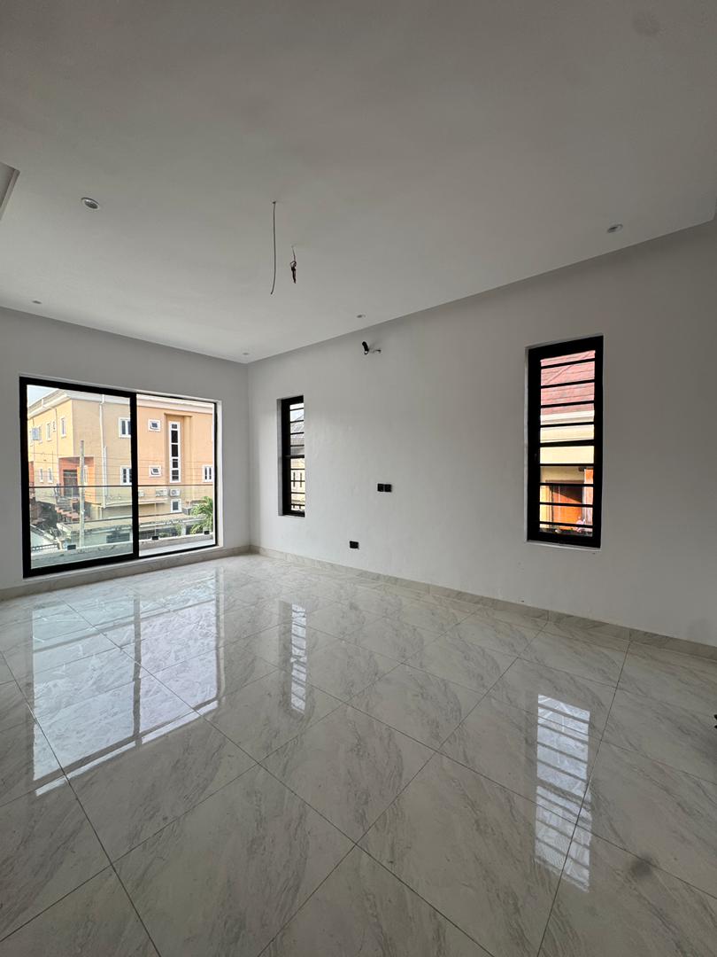 self-serviced-luxury-4-bedroom-duplex-bq-ikota-lekki (1)