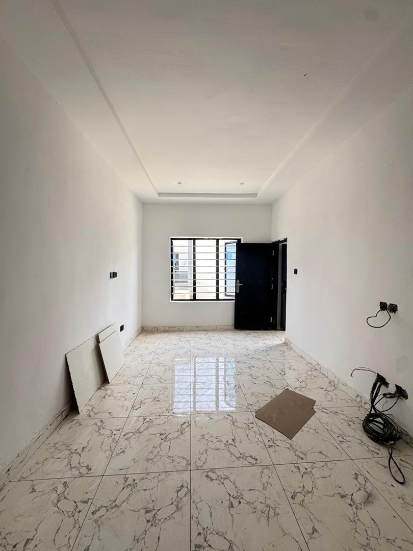 self-serviced-luxury-4-bedroom-duplex-bq-ikota-lekki (1)