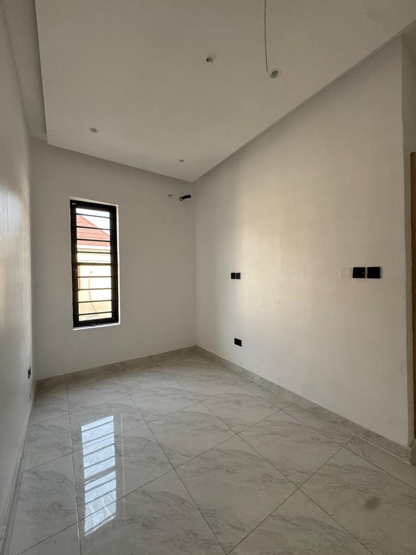 self-serviced-luxury-4-bedroom-duplex-bq-ikota-lekki (4)