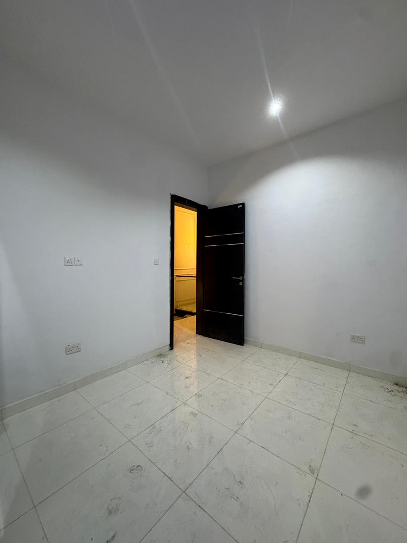 self-serviced-luxury-4-bedroom-duplex-bq-ikota-lekki (7)