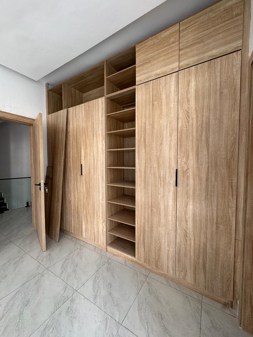 self-serviced-luxury-4-bedroom-duplex-bq-ikota-lekki (8)