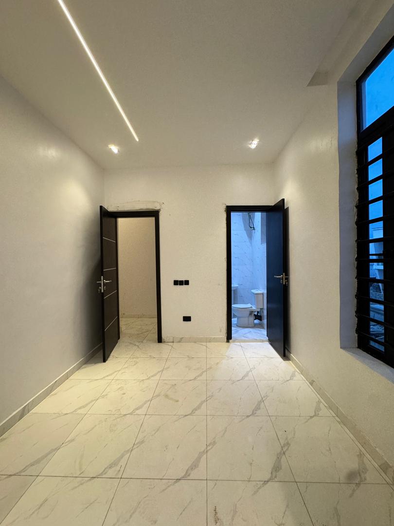 self-serviced-luxury-4-bedroom-duplex-bq-ikota-lekki (8)