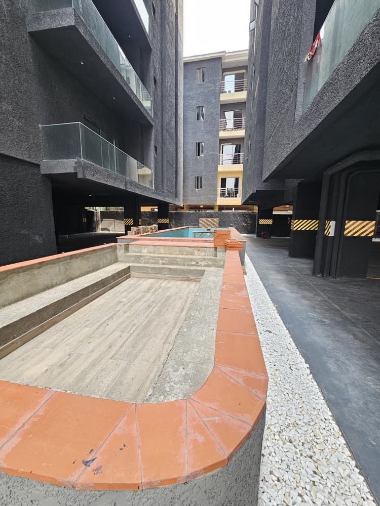 spacious-2-bedroom-apartment-for-sale-ikate-lekki-lagos (12)