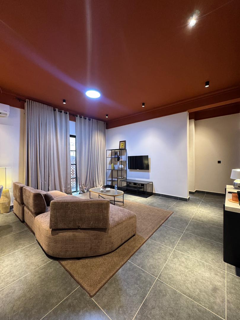 spacious-3-bedroom-apartment-freedom-way-lekki-phase-1 (10)