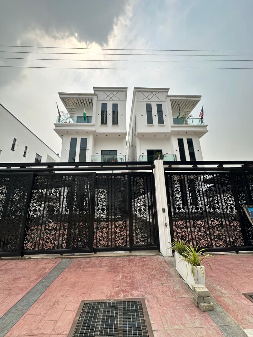 spacious-4-bedroom-terrace-duplex-for-sale-orchid-lekki (1)