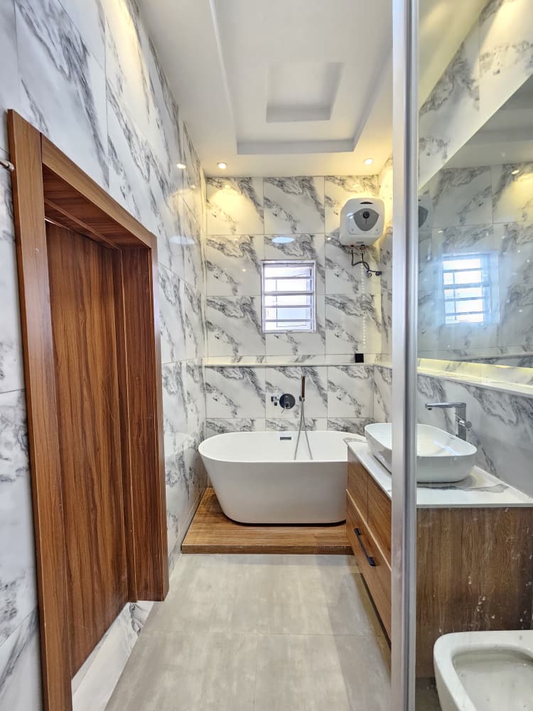 spacious-4-bedroom-terrace-duplex-for-sale-orchid-lekki (17)