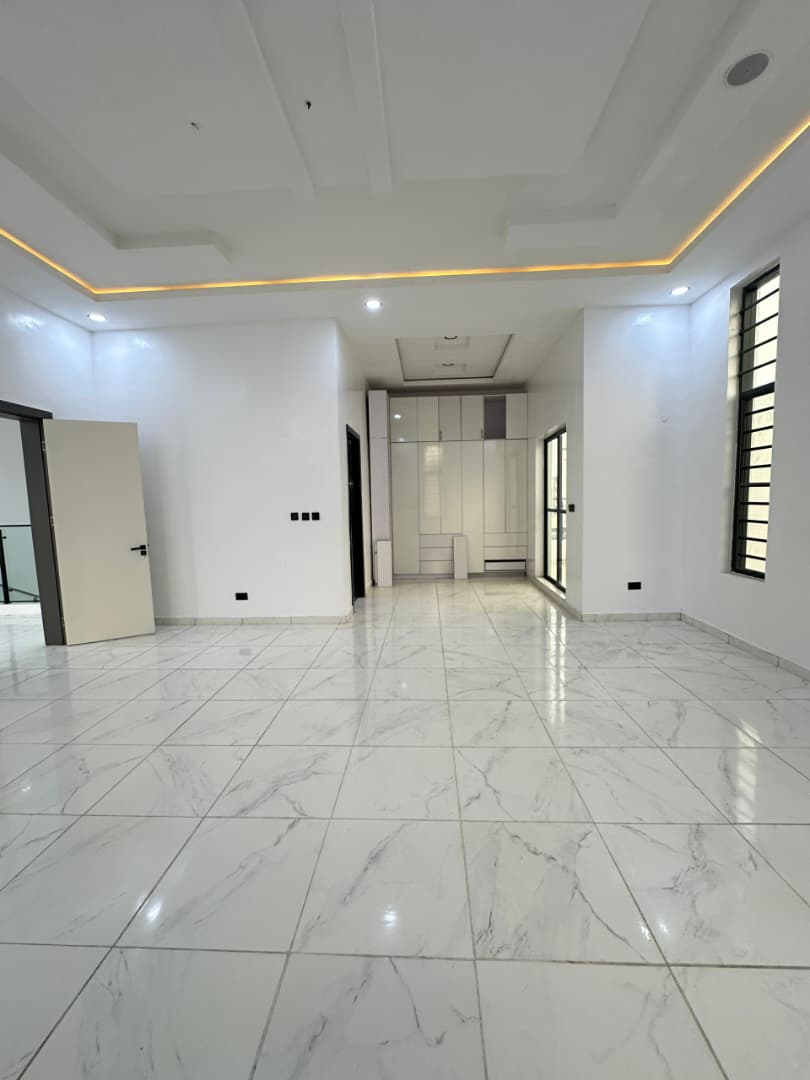 spacious-4-bedroom-terrace-duplex-for-sale-orchid-lekki (20)