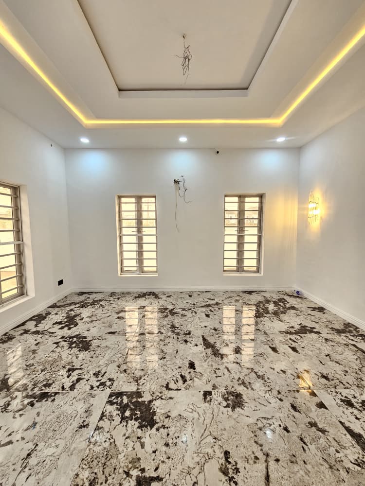 spacious-4-bedroom-terrace-duplex-for-sale-orchid-lekki (3)