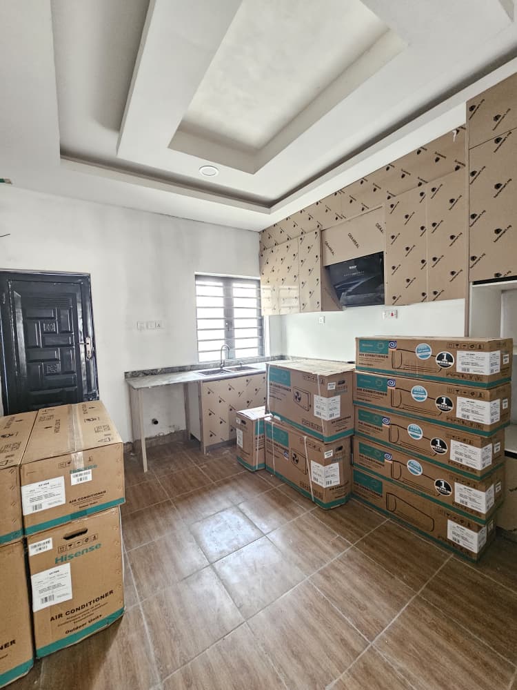 spacious-4-bedroom-terrace-duplex-for-sale-orchid-lekki (4)