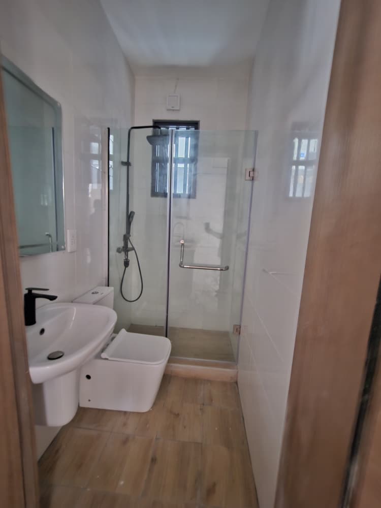 standard-studio-apartment-for-sale-ikate-lekki-lagos (4)