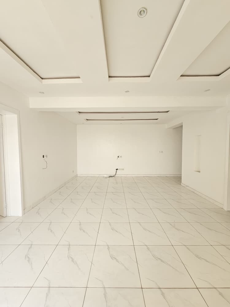 well-built-3-bedroom-apartment-for-sale-lekki-phase-1-lagos (7)