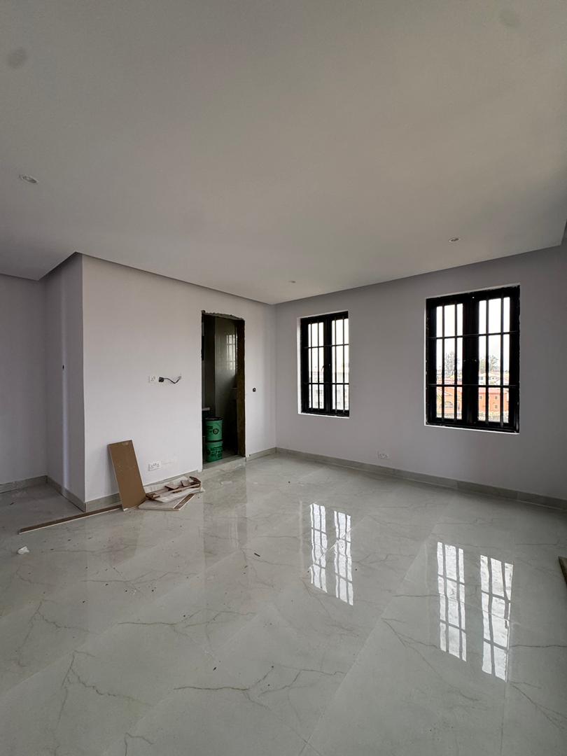 3-bedroom-apartment-with-bq-for-sale-ikoyi-lagos (8)