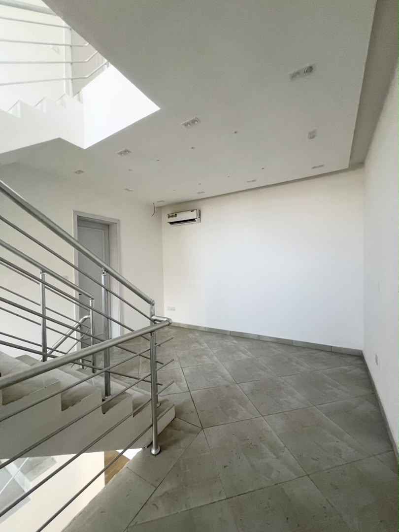 2-bedroom-apartment-for-sale-lekki-phase-1 (12)